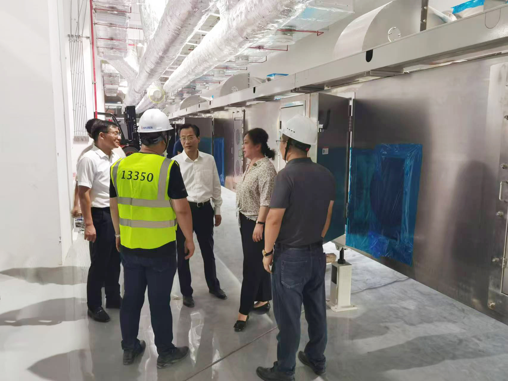安徽省淮南市市长张志强一行领导莅临非凡国际 航天锂电项目调研指导